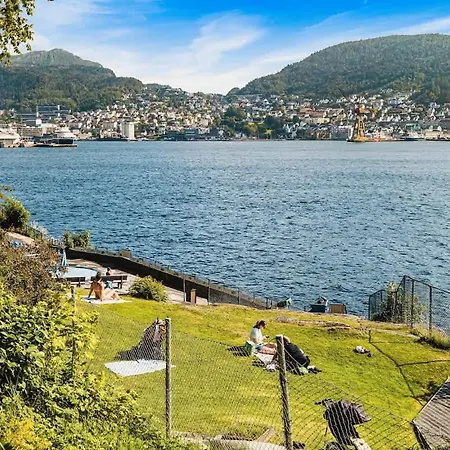 Dinbnb L 500m To The Market! 65 Sqm Of Comfort & Luxury *