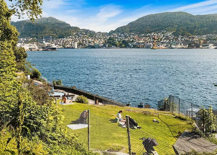 Dinbnb L 500m To The Market! 65 Sqm Of Comfort & Luxury *